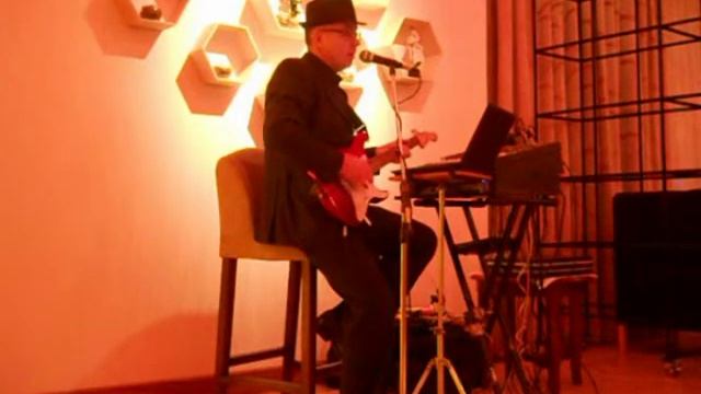 Певец-гитарист_в_ресторан/кафе_-_Виталий_Свет(vocal&giutar) Rd t hll смотреть онлайн