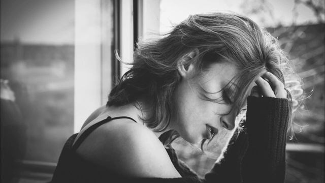 Диктует осень Слова Елена Жукова-Желенина музыка, видео и исполнение Сергей Усачев смотреть онлайн