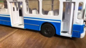 Троллейбус обзор Игрушки машинки для детей. Kids toys review