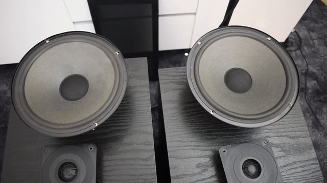 Yamaha NS-s34 - A look inside смотреть онлайн