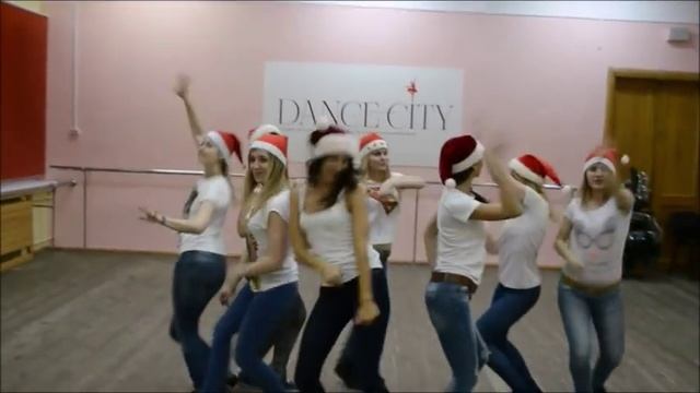 Салон Ирис Тула Новогодний клип смотреть онлайн