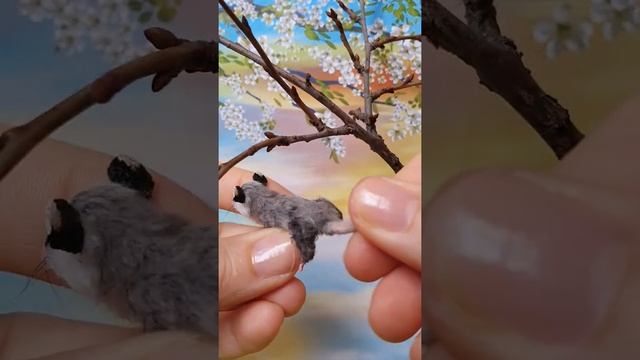 Miniature Virginia Opossum Approx. 0.9” (2,5cm), Crocheted Toy. Виргинский опоссум, связано крючком