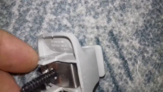 Кронштейн солнцезащитного козырька VW Jetta 6 VI 1K0857561B Germany смотреть онлайн