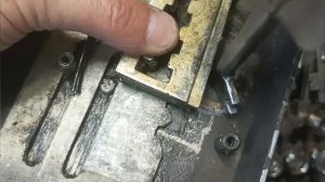 Делаю дубликат самодельного ключа.