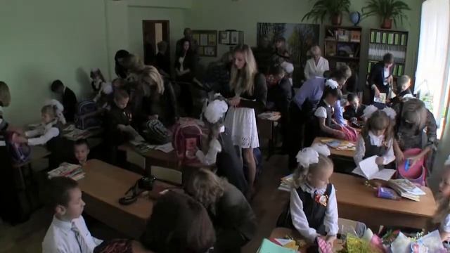 Школа№1 1Б класс 2013г смотреть онлайн