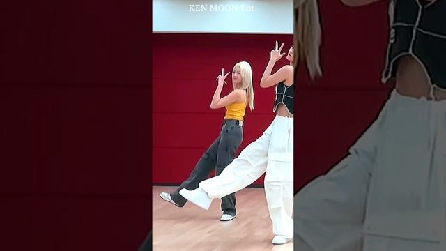 ITZY CAKE LIA Focus (Mirrored Dance Practice) смотреть онлайн