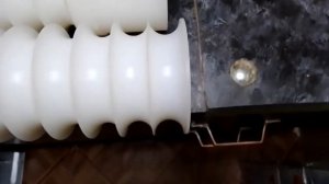 Пробую склеить капролон и проточить1