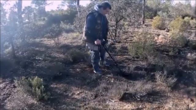 Detector de Metales MAKRO KRUZER Multifrecuencia en ESPAÑOL смотреть онлайн