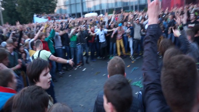 The Prodigy - Voodoo People (Live Park, Moscow, 28.06.2014) смотреть онлайн