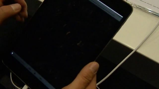 Apple iPad mini 4 смотреть онлайн