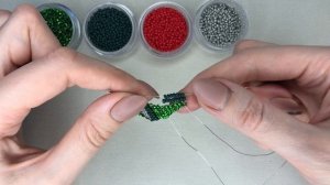 Самолет из бисера в технике параллельное плетение. Подарок на 23 февраля DIY