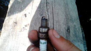 Выявление причины чёрного нагара на свече мопеда и их устранения