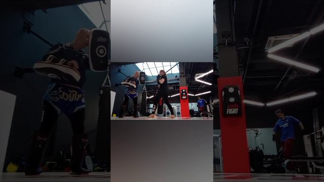 muaythai. trening. #gym #muaythai #тайскийбокс #fitness #sport #муайтай #спорт #trening #фитнес смотреть онлайн