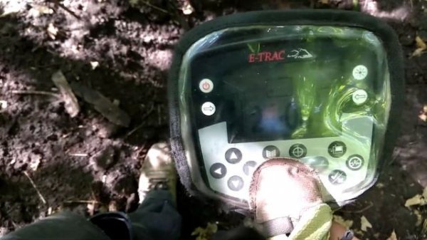 Minelab E-Trac.На выбитой корчме!