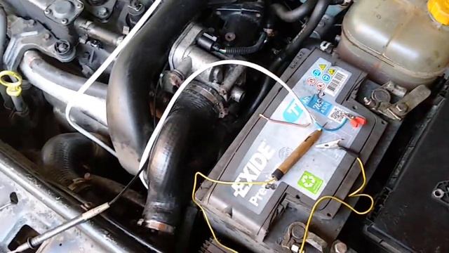 Opel Astra H Опель Астра Н Z17DTH забит сажей датчик давления наддува перенадув ошибка Р0234-5А смотреть онлайн