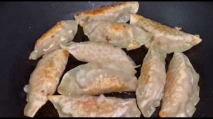 Дамплинги и два способа их приготовления.