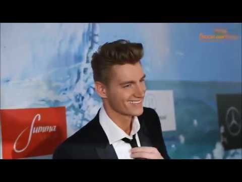 Сюжет sochi.com - Алексей Воробьев на Дне Кино на Новой Волне 2017 смотреть онлайн