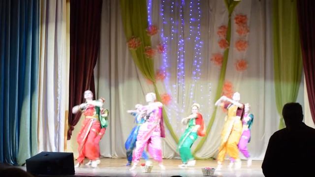 Васанта г.Тверь рук.и солистка Юлия Леонова танец "Лавани" смотреть онлайн