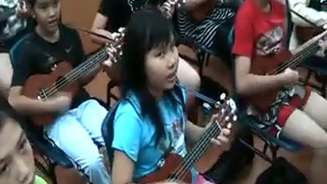 Ukulele Chinese SHOUT FOR JOY, HALLELUJAH, Charis Students Care Center, Singapore. смотреть онлайн