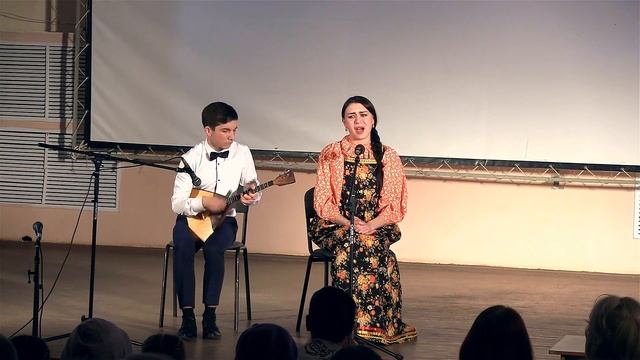 На улице дождик русская народная песня под балалайку. Екатерина Фролова балалайка-Илья Коннов