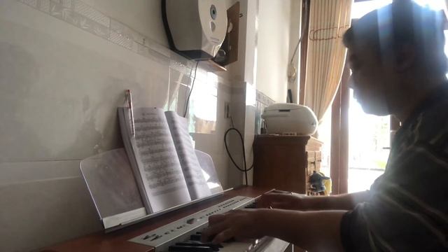 Masterpiece (Atlantic Starr) on piano yamaha p120 - Covered by Du Kiều смотреть онлайн