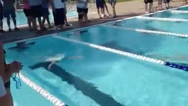 Greta Swimming смотреть онлайн