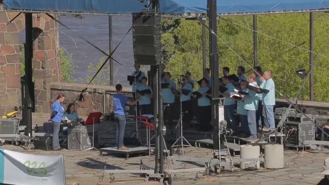 Duluth area choirs sing at Harmony in the Park смотреть онлайн