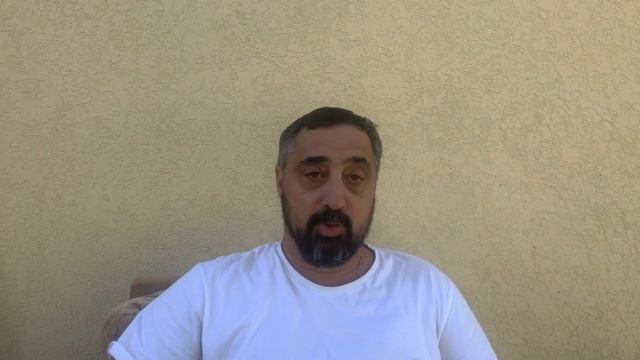 Павел Мартиросов. Почему в Кисловодске нельзя рубить здоровые деревья. смотреть онлайн