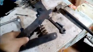 Снегоход Буран. Модернизация привода лыжи, её больше не загнёт.