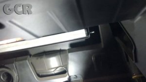 Замена салонного фильтра на Kia Ceed JD (2013)