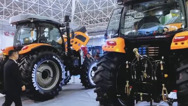 ENSIGN tractors in CIAME exhibition. смотреть онлайн