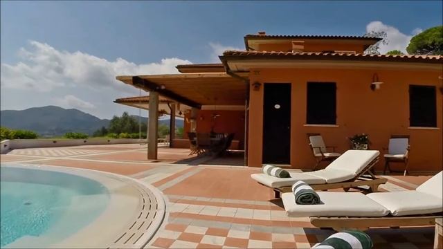 Portoferraio, Elba Island смотреть онлайн