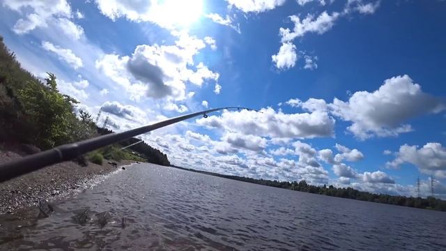 По Уловистым Местам . Волховский Пляж . Лещевая рыбалка . Рыбалка на Фидер . смотреть онлайн