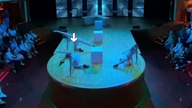 Hayley’s Dance Showreel смотреть онлайн