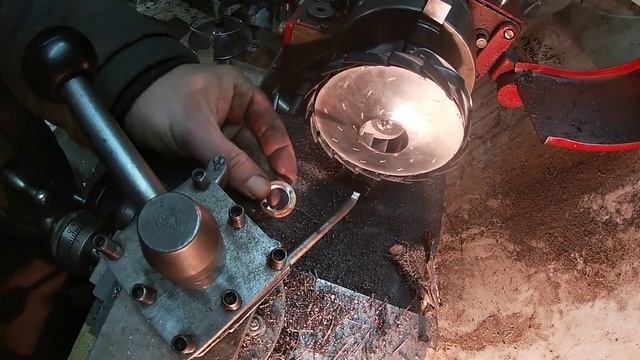 Пылесос LG CYKING,снять крыльчатку и подшипник якоря смотреть онлайн