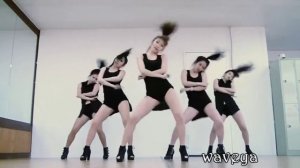 Танец корейских девчушек