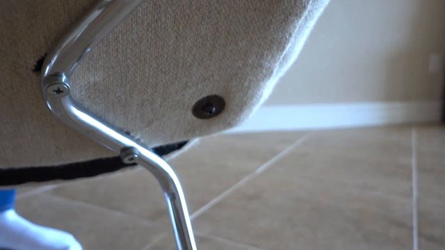 Knoll Eero Saarinen Executive Arm Chairs смотреть онлайн