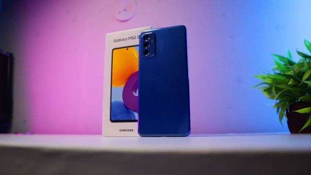 This is REAL FIGHT! - Samsung Galaxy M52 5G vs Realme GT Master Edition | TechTalk смотреть онлайн