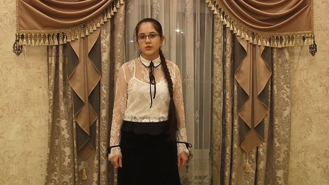 Страна читающих.-Карина Каллаева читает произведение "Россия" А,А, Блока. смотреть онлайн