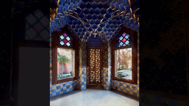 CASA VICENS - Antoni Gaudí смотреть онлайн