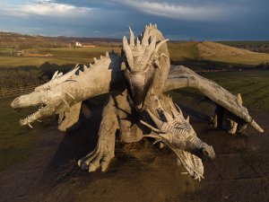 Змей Горыныч в парке «Кудыкина Гора», Липецкая область
