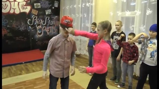 Брейк-данс, Дворец творчества детей и молодежи Заречного смотреть онлайн