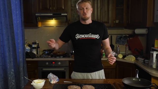 ОМЛЕТБУРГЕР! Кто устоит перед таким бургером? смотреть онлайн