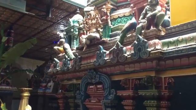 Шок от города Коломбо Шри Ланка|Тук тук и Бар Селяви на крыше смотреть онлайн