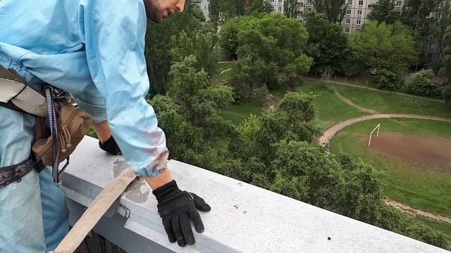 Как избежать срыва на веревке. Модернизация козырька для парапета. смотреть онлайн