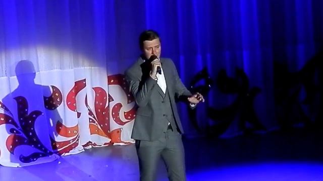 "Я тебе весь мир подарю" сл. И.Резник: муз. Е.Мартынов смотреть онлайн