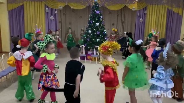 "Новогодние приключения Маши и Вити" смотреть онлайн