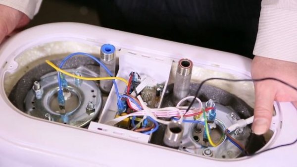 Видеообзор водонагревателя Thermex if 50 v