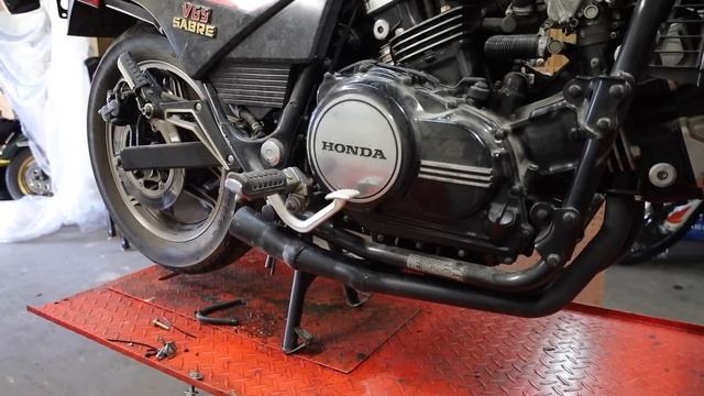 Bringing the MOST DANGEROUS Motorcycle of the 1980s Back to Life | RESURRECT THE BEAST ? смотреть онлайн