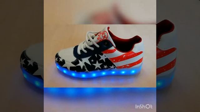 Светящиеся кроссовки "Америка" смотреть онлайн